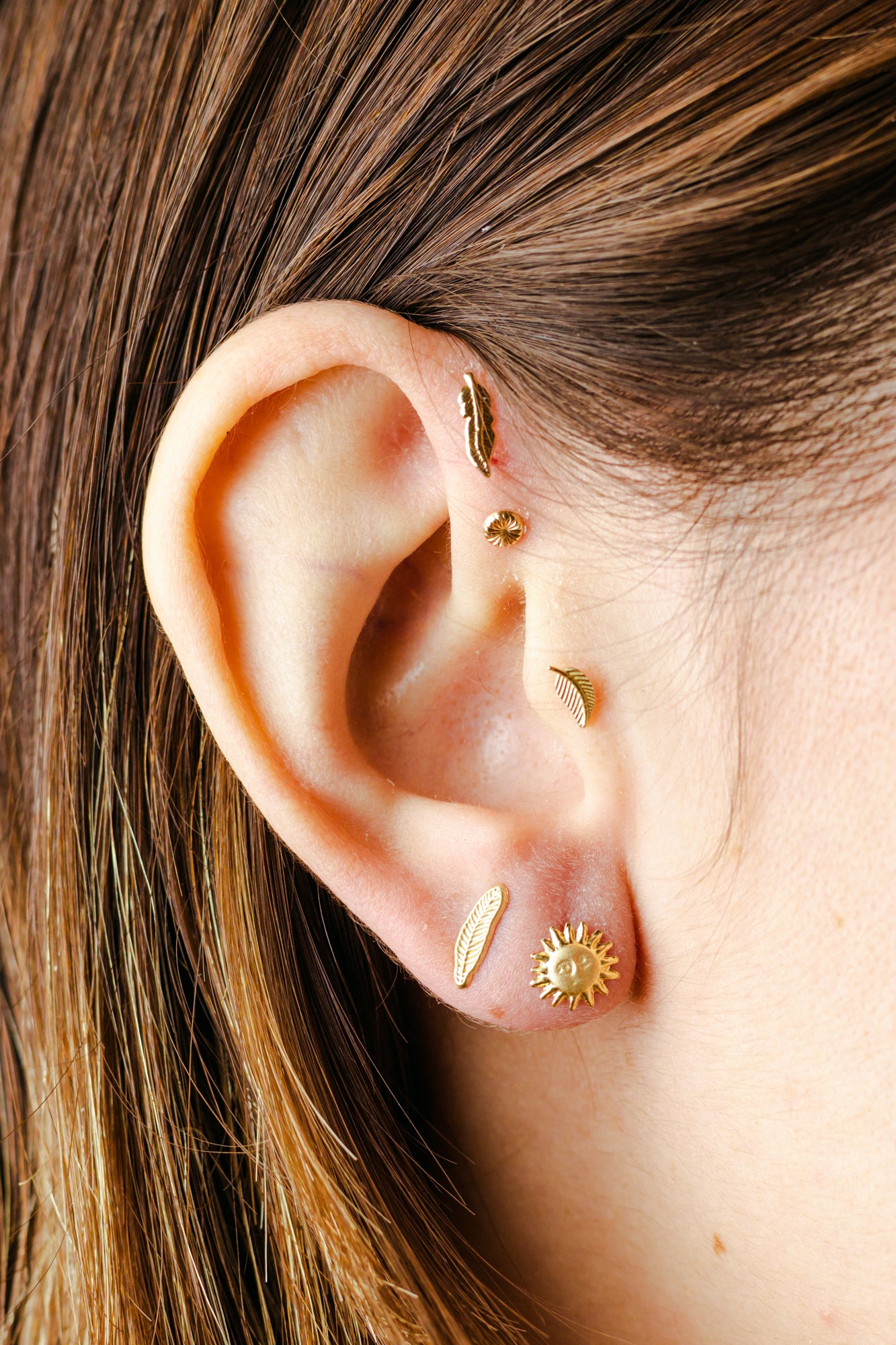 Sol Satinado oro 10k par