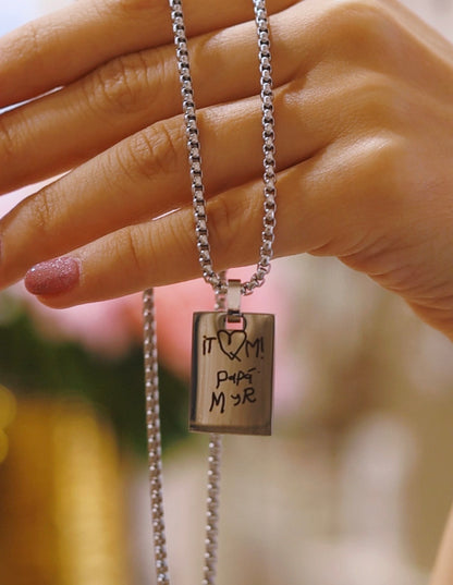 Cadena Trazos de Amor