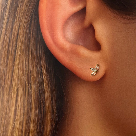 Broquel Tres Hojas oro 10k