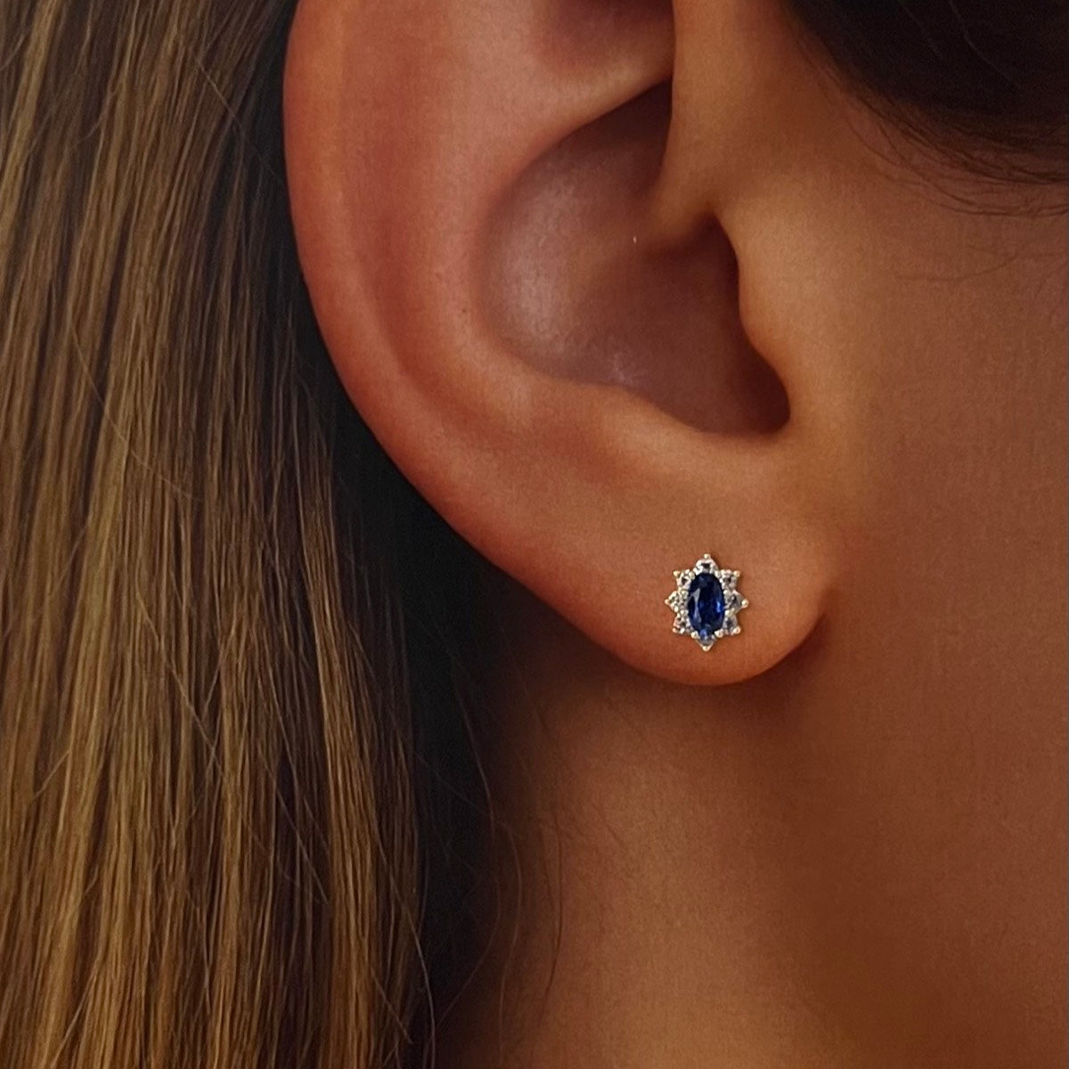 Broquel Zirconia Elegante 10k PAR