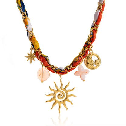 Collar Boho con Dijes Sol Luna y Estrella