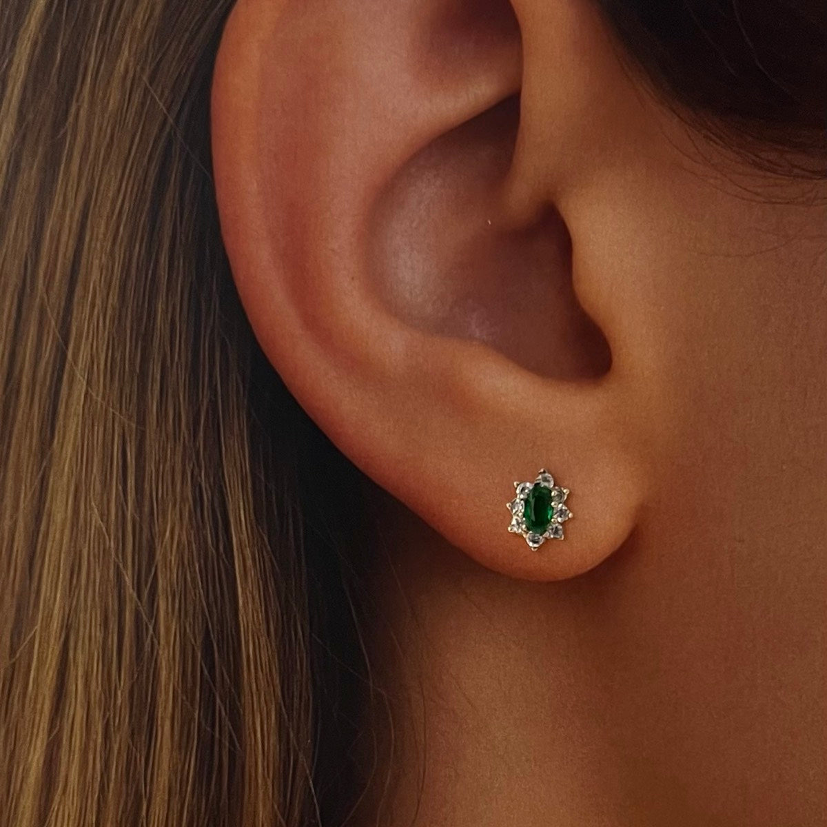 Broquel Zirconia Elegante 10k PAR