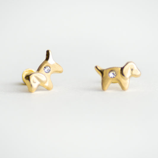 Broquel Perrito Oreja Larga oro 10k