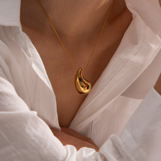 Collar Gota